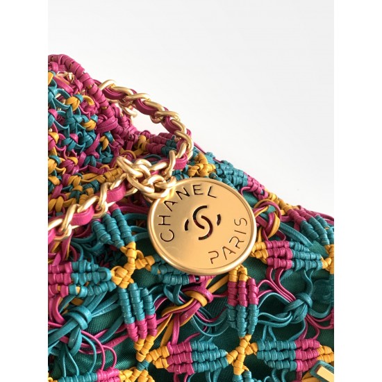 CHANEL 22 Bag