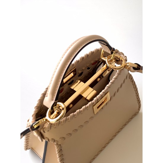 FENDI Peekaboo
