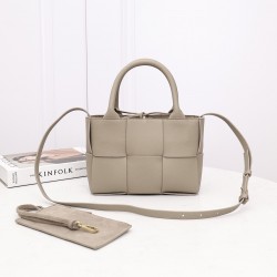 Bottega Veneta Tote