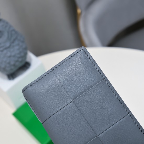 Bottega Veneta Wallet