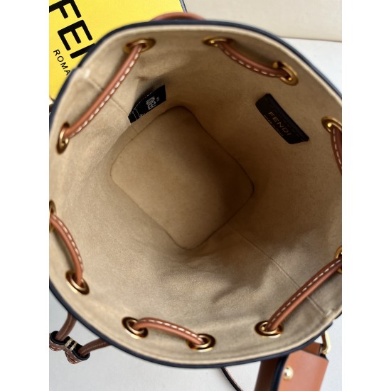 FENDI Bucket Bags