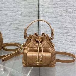 Dior Caro