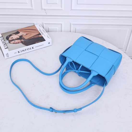 Bottega Veneta Tote