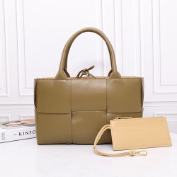 Bottega Veneta Tote