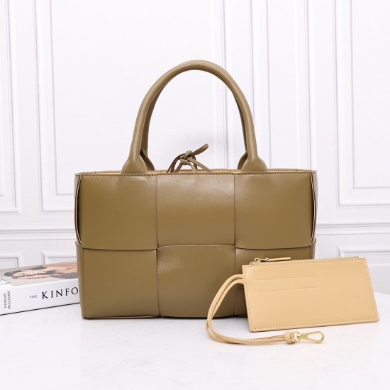 Bottega Veneta Tote