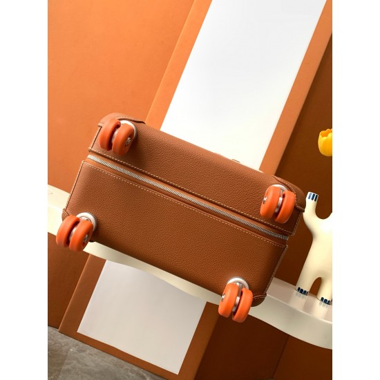HERMÈS Suitcase