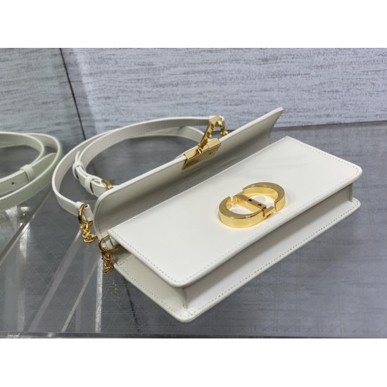 Dior Montaigne
