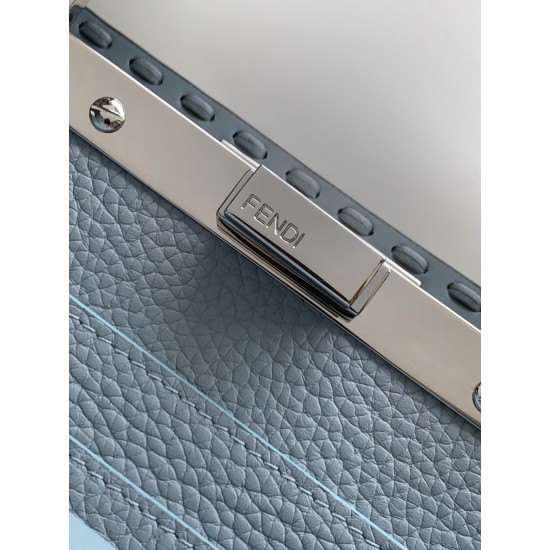 FENDI Peekaboo