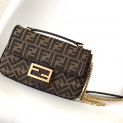 FENDI Baguette