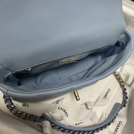 CHANEL 19 BAG