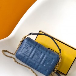 FENDI Baguette