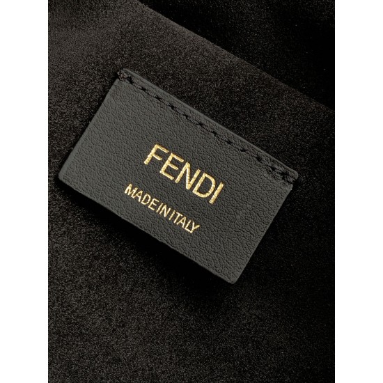FENDI Baguette