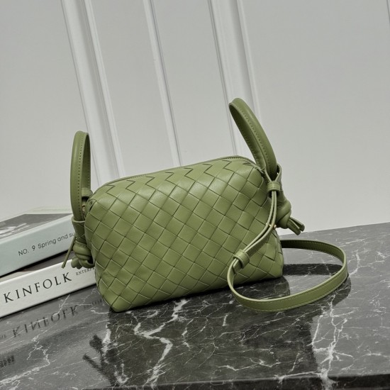 Bottega Veneta Loop