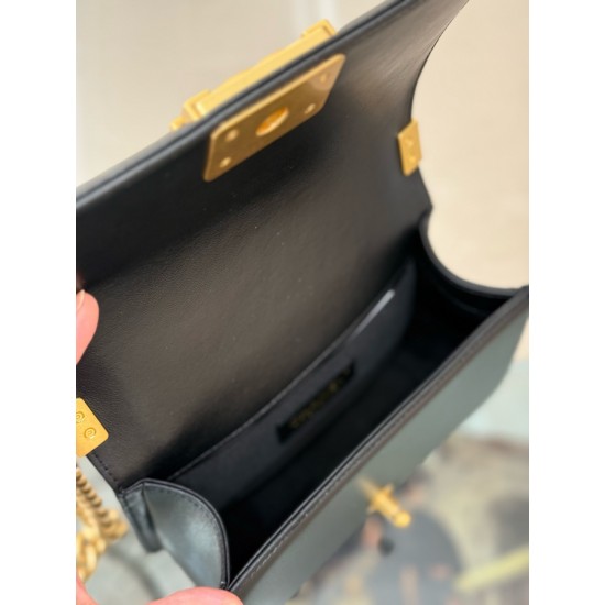 CHANEL BOY BAG