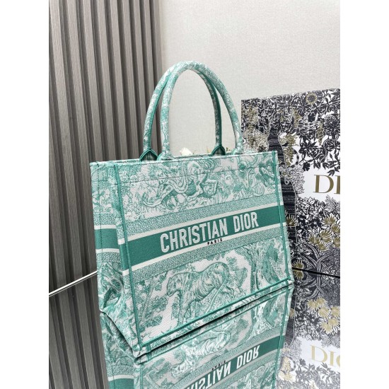 Dior Book Tote