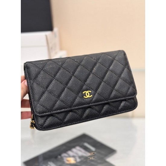 CHANEL WOC