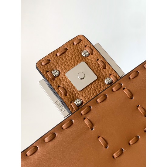 FENDI Baguette