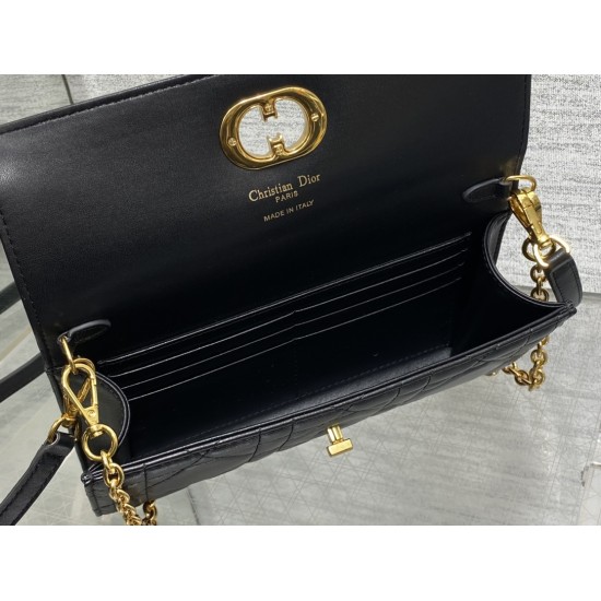 Dior Caro
