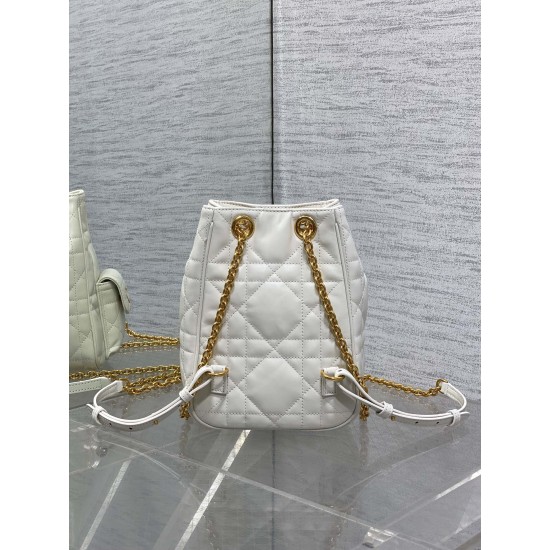 Dior Caro