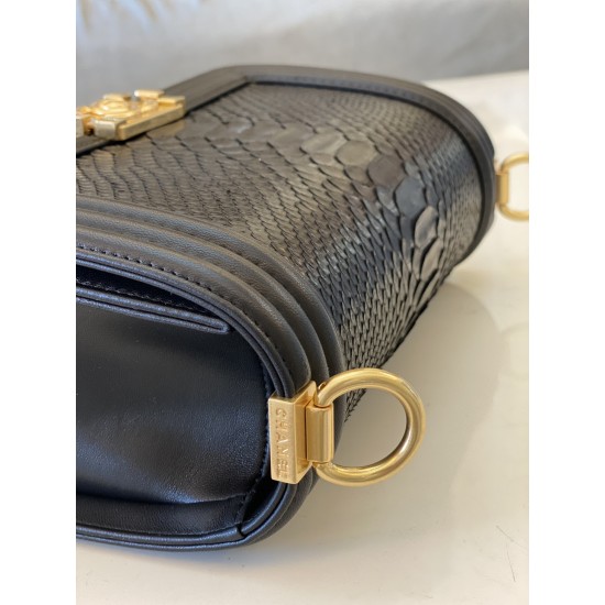 CHANEL BOY BAG