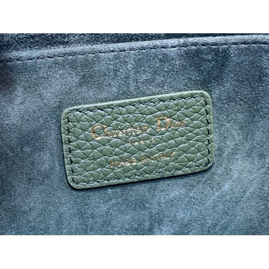 Dior Bobby