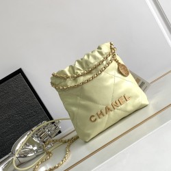 CHANEL 22 Bag