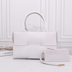 Bottega Veneta Tote