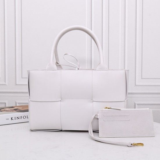 Bottega Veneta Tote