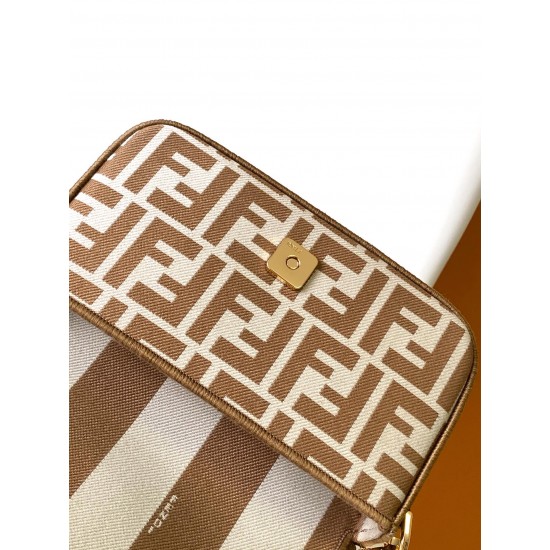 FENDI Baguette
