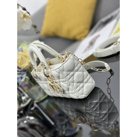 Dior Lady D-Joy