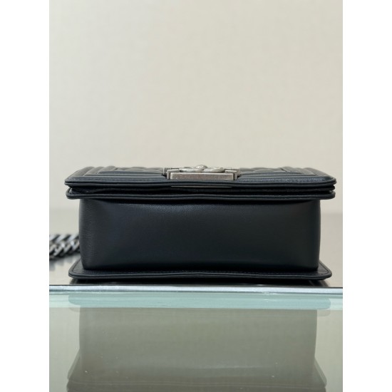 CHANEL BOY BAG