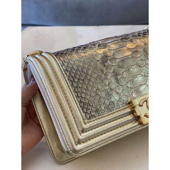 CHANEL BOY BAG