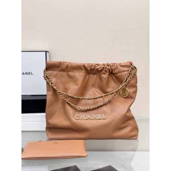CHANEL 22 Bag