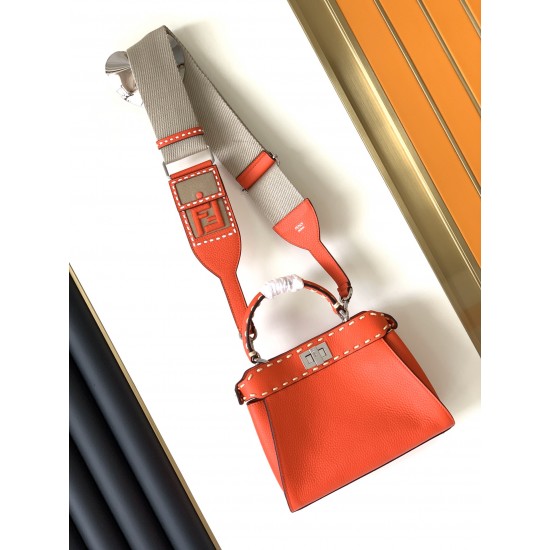 FENDI Peekaboo