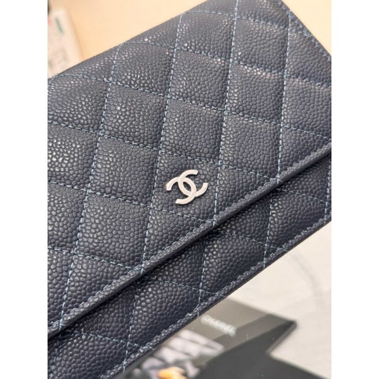 CHANEL WOC