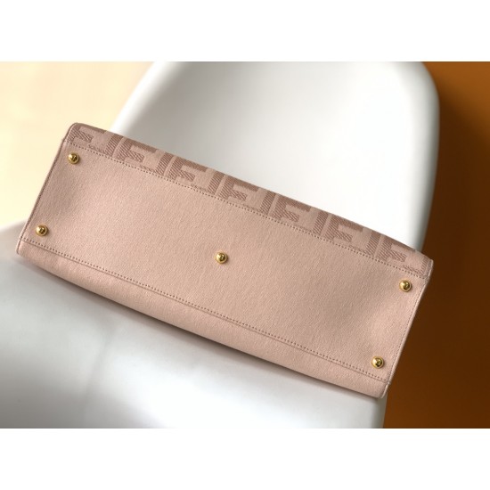 FENDI Tote Bags