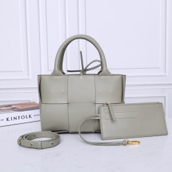 Bottega Veneta Tote