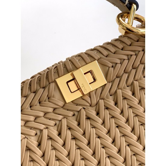 FENDI Peekaboo