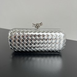 Bottega Veneta More