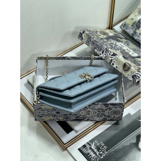 Dior Lady