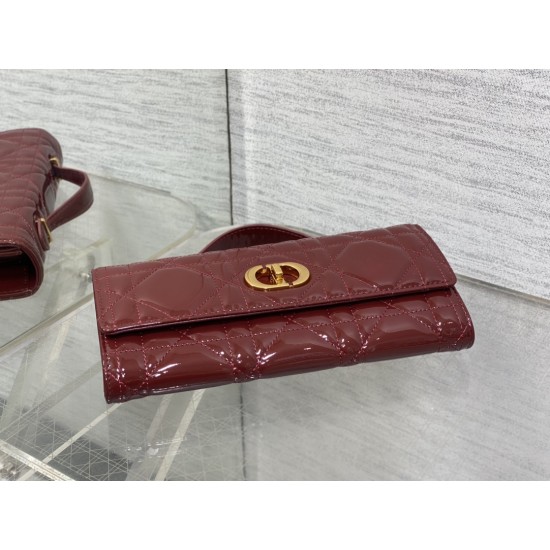 Dior Caro