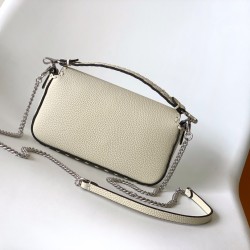 FENDI Baguette