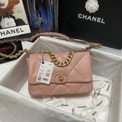 CHANEL 19 BAG