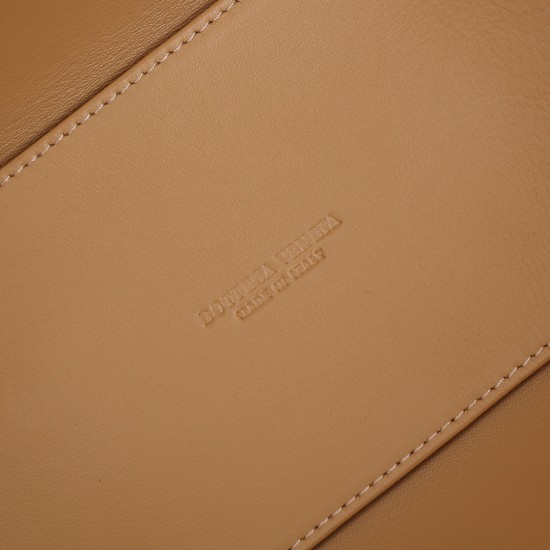 Bottega Veneta Tote