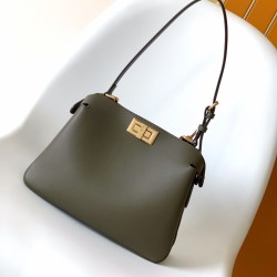 FENDI Peekaboo