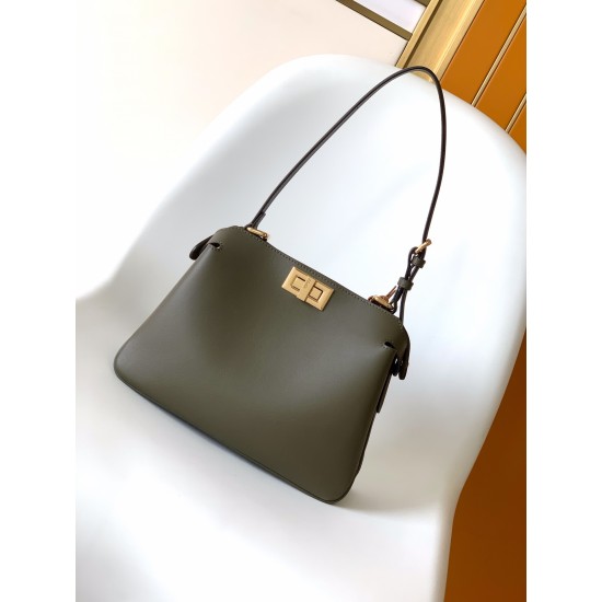 FENDI Peekaboo