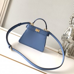 FENDI Peekaboo