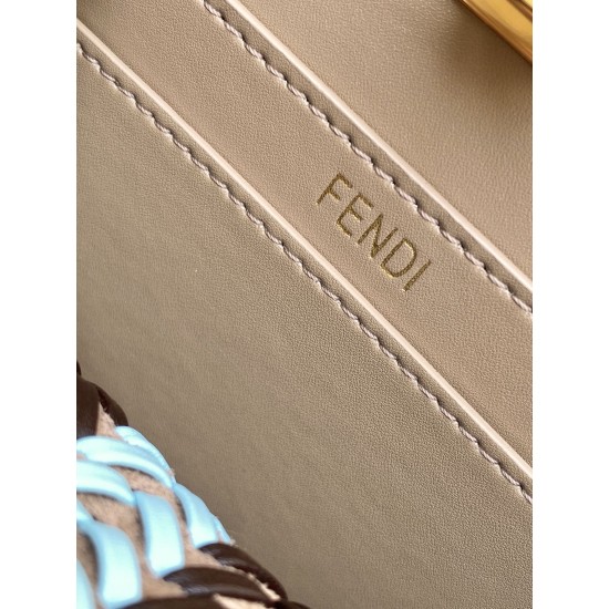 FENDI Peekaboo