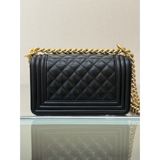 CHANEL BOY BAG
