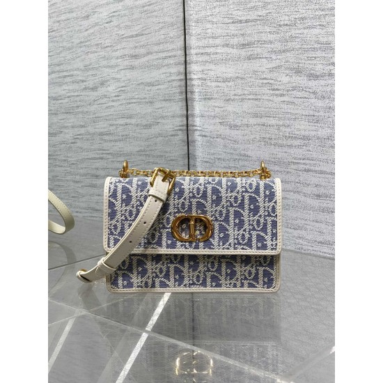 Dior Caro
